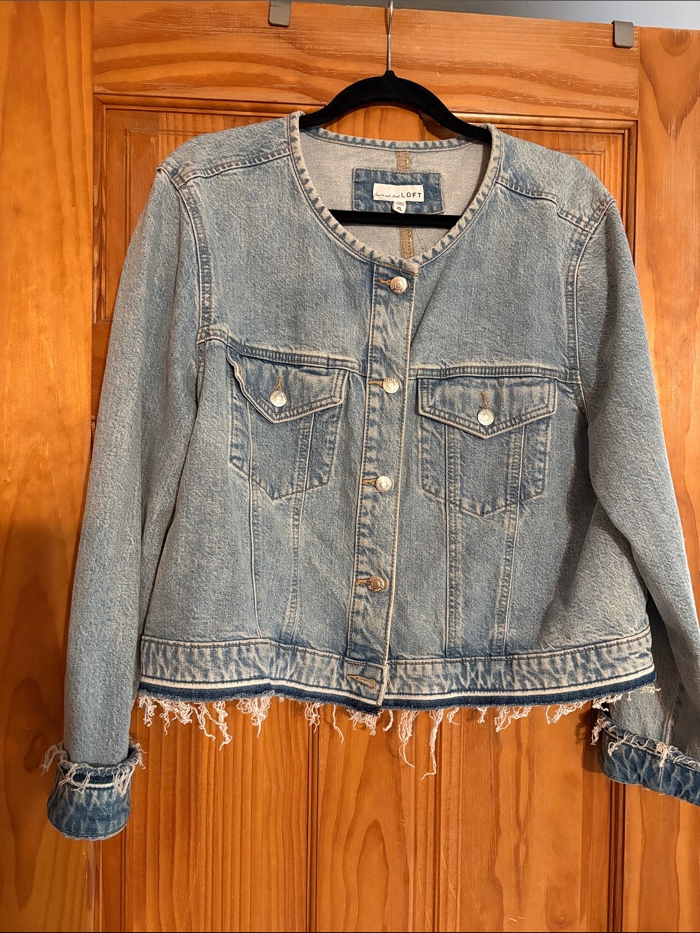LOFT Light Wash Denim Jacket in Pale Blue with Frayed Hem